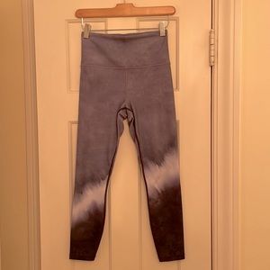 Athleta Elation Dip Dye 7/8 Legging